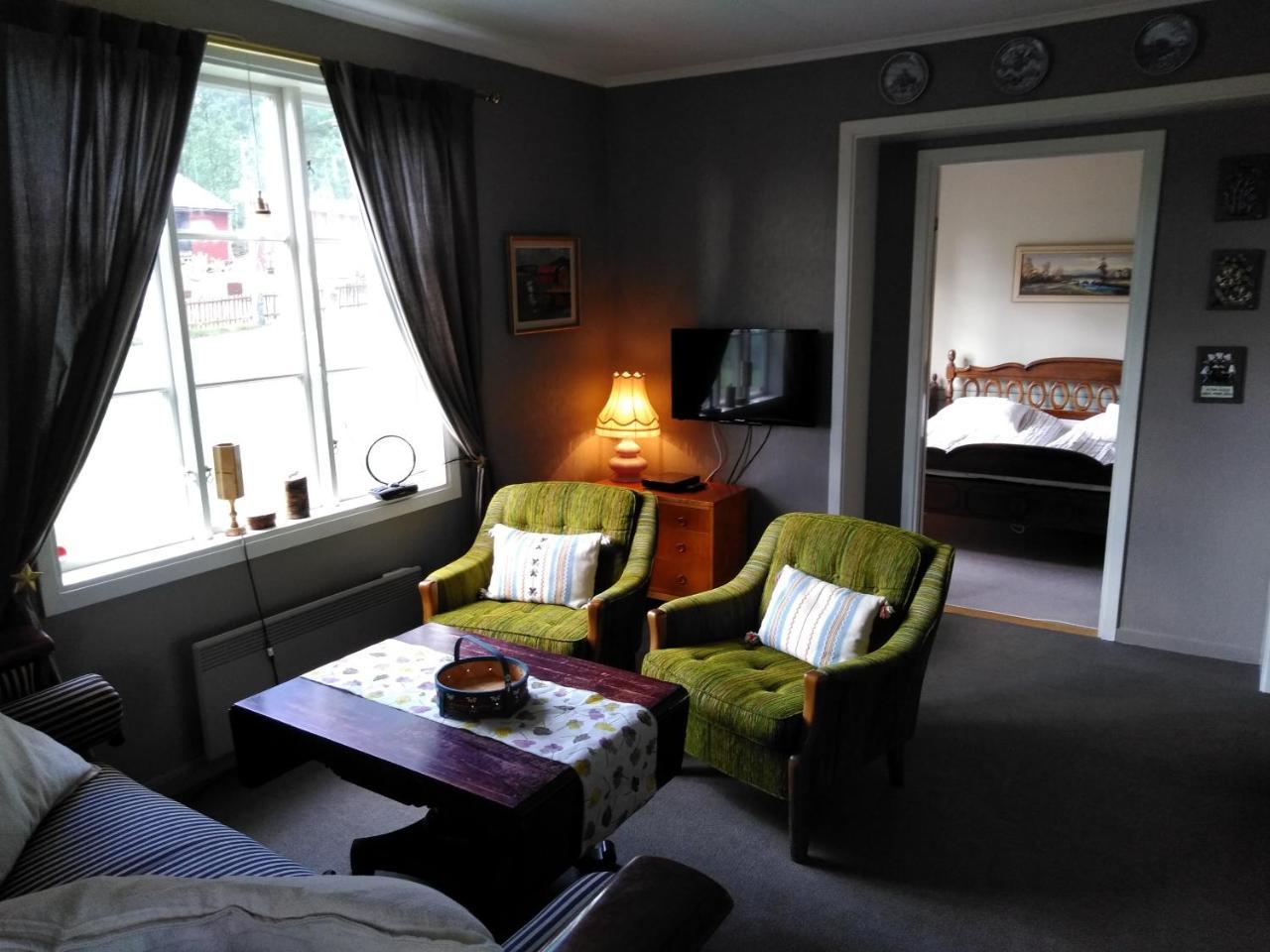 Sunny Hill Cottage Bergvik Екстер'єр фото