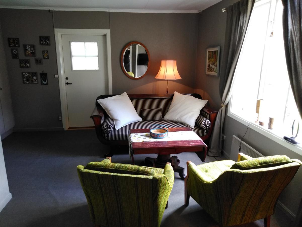 Sunny Hill Cottage Bergvik Екстер'єр фото